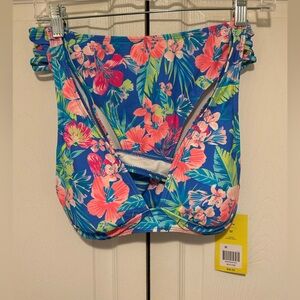 Cabana by crown & ivy Swimsuit size M